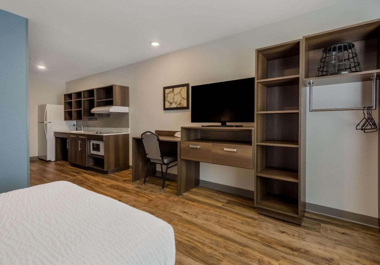 Woodspring Hotel