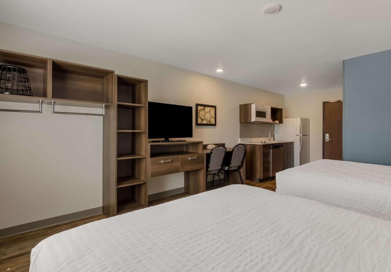 Woodspring Hotel Roanoke